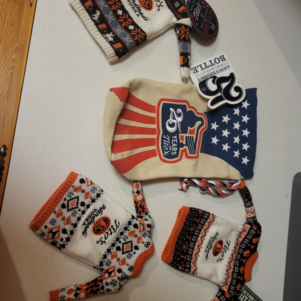 Harley-Davidson 120th Anniversary Knit Set - Cream, Orange, and Blue